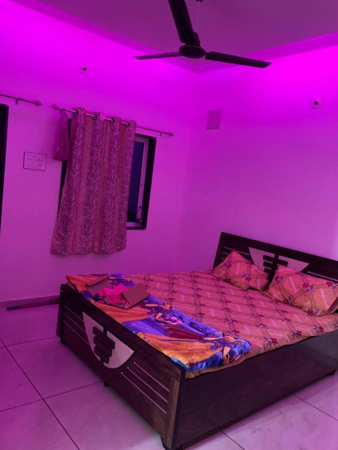 Unity Homestay Garudeshwar Esterno foto